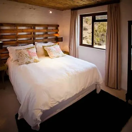 Vrisch Gewagt Boutique Self-Catering Olive Farm Guest House Prince Albert Room photo